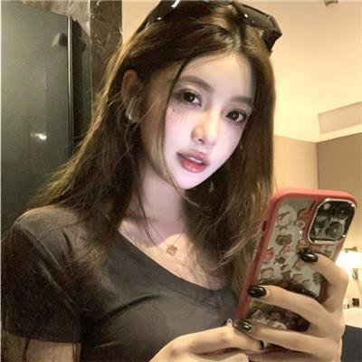 靠近我一点